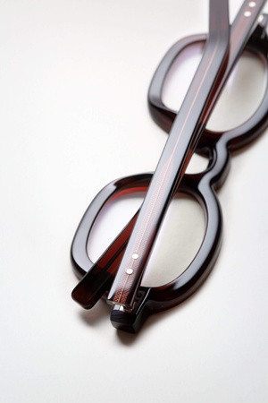 Damskie / Męskie okulary korekcyjne Oscar Magnuson - Lou OM2 - 600 Toga Red