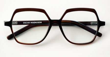 Damskie okulary korekcyjne Oscar Magnuson - Lili OM1 - 900 Dark brown