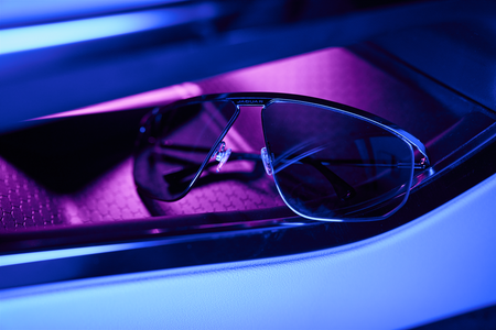 Męskie okulary przeciwsłoneczne Jaguar - model 37954 4200