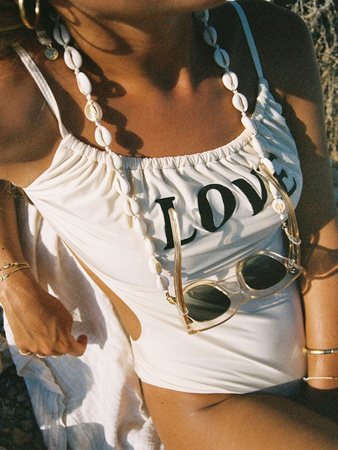 Łańcuszek do okularów Coco Bonito Cowrie Cool